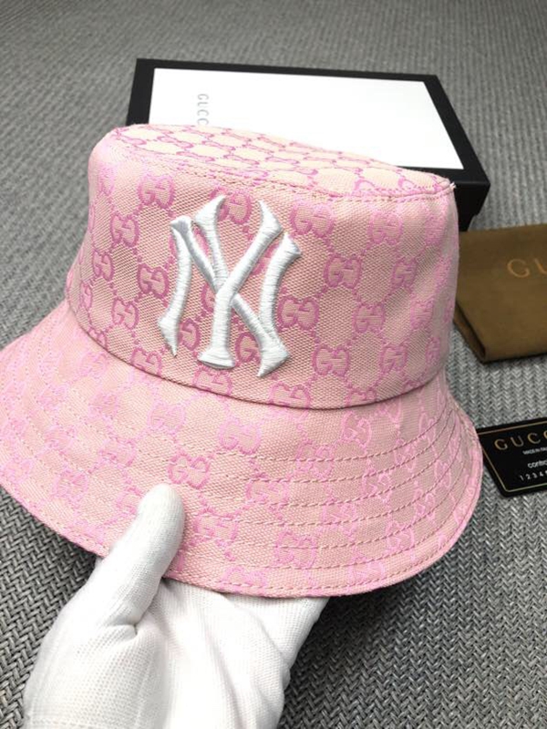 ブランド帽子背面デザイン